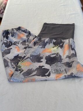 Women’s Lululemon OM Pants in Mini Art Pop White Slate Print Size 12